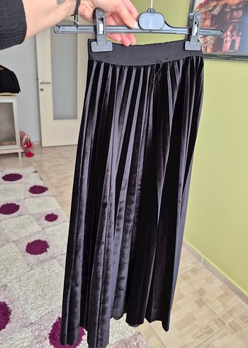 Siyah Pilili Kadife Süet Uzun Etek - Görsel 12