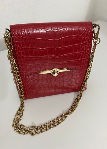 Kırmızı Deri Yılan Desenli Zincir Detaylı Çanta - Görsel 3