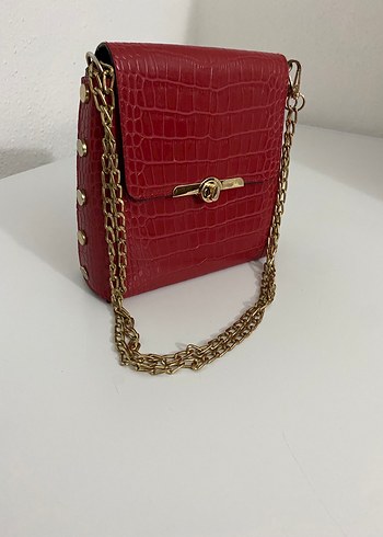 Kırmızı Deri Yılan Desenli Zincir Detaylı Çanta - Görsel 2