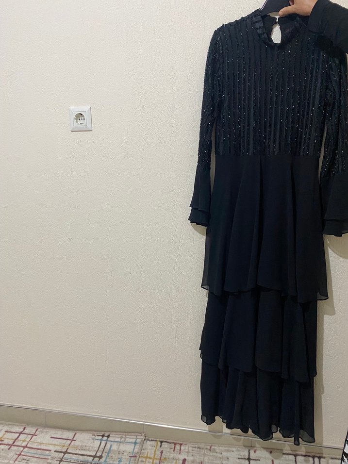 Siyah Uzun Kollu Şifon abiye elbise - Görsel 3