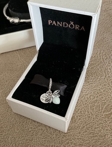 Pandora Ateşböceği charm