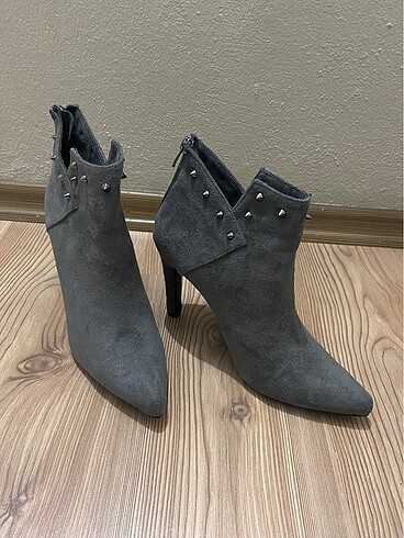 Yaya Hotiç Topuklu Boti - Görsel 4