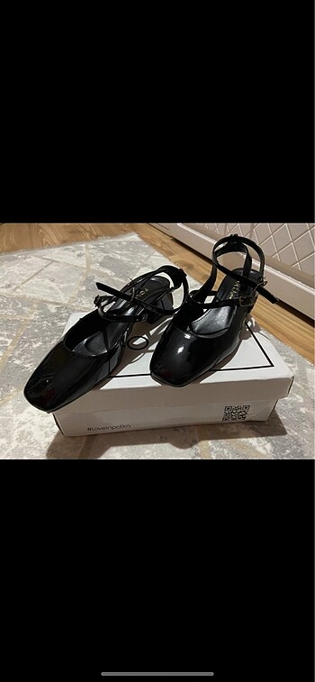 Siyah bilekten bağlamalı günlük ayakkabı - Görsel 6