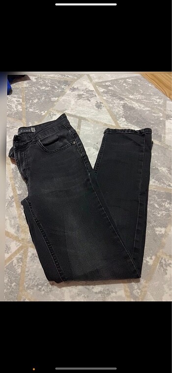 Erkek pantolonlar Her biri 200 Tl - Görsel 8