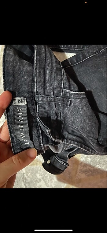 Erkek pantolonlar Her biri 200 Tl - Görsel 9