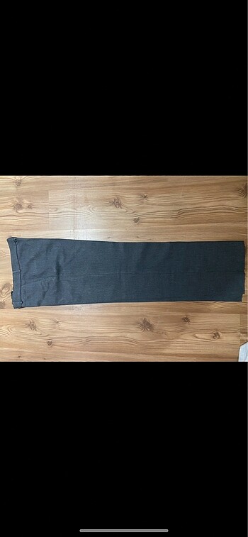 Erkek pantolonlar Her biri 200 Tl - Görsel 11