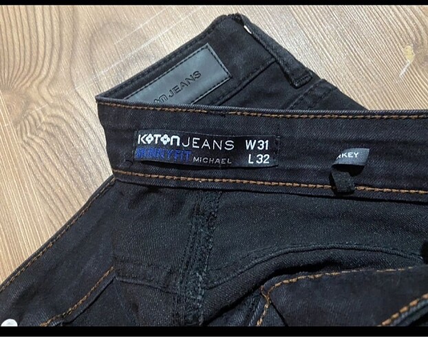 Erkek pantolonlar Her biri 200 Tl - Görsel 17