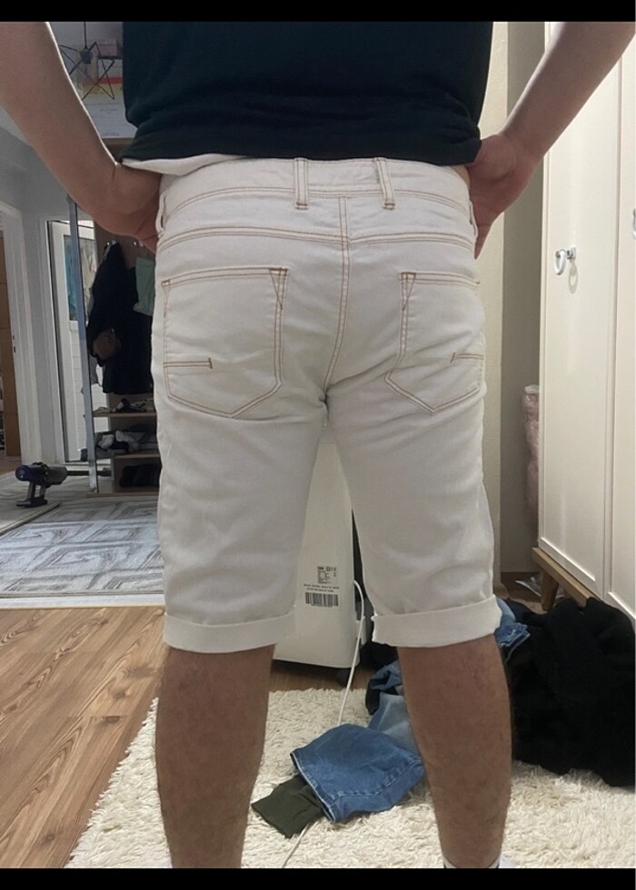 Erkek pantolonlar Her biri 200 Tl - Görsel 3