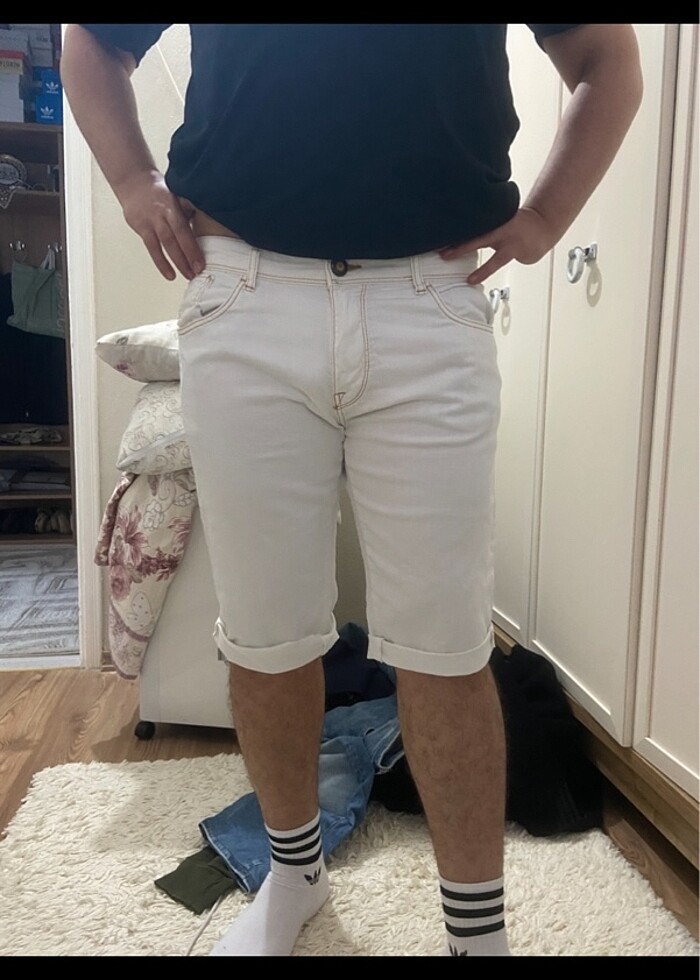 Erkek pantolonlar Her biri 200 Tl - Görsel 4