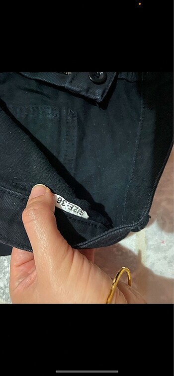 Kadın Pantolonlar Her Biri 200 Tl - Görsel 9