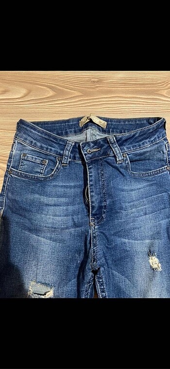 Kadın Pantolonlar Her Biri 200 Tl - Görsel 10