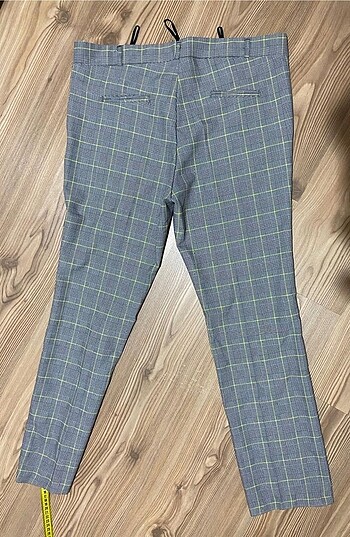 Kadın Pantolonlar Her Biri 200 Tl - Görsel 17