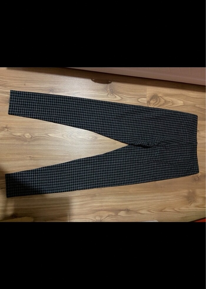 Kadın Pantolonlar Her Biri 200 Tl - Görsel 5