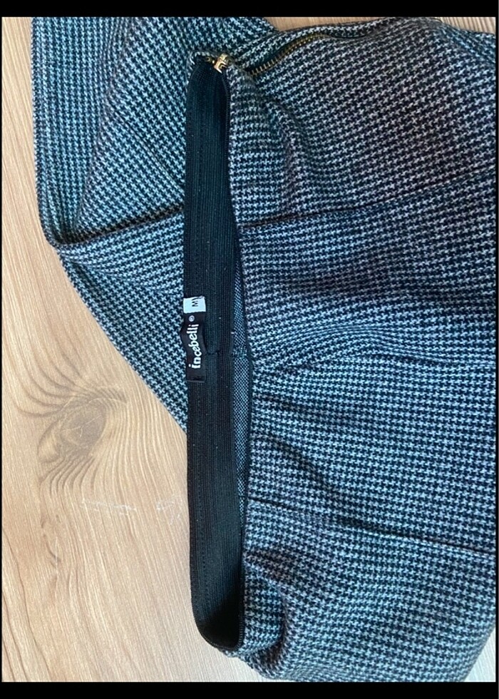 Kadın Pantolonlar Her Biri 200 Tl - Görsel 3