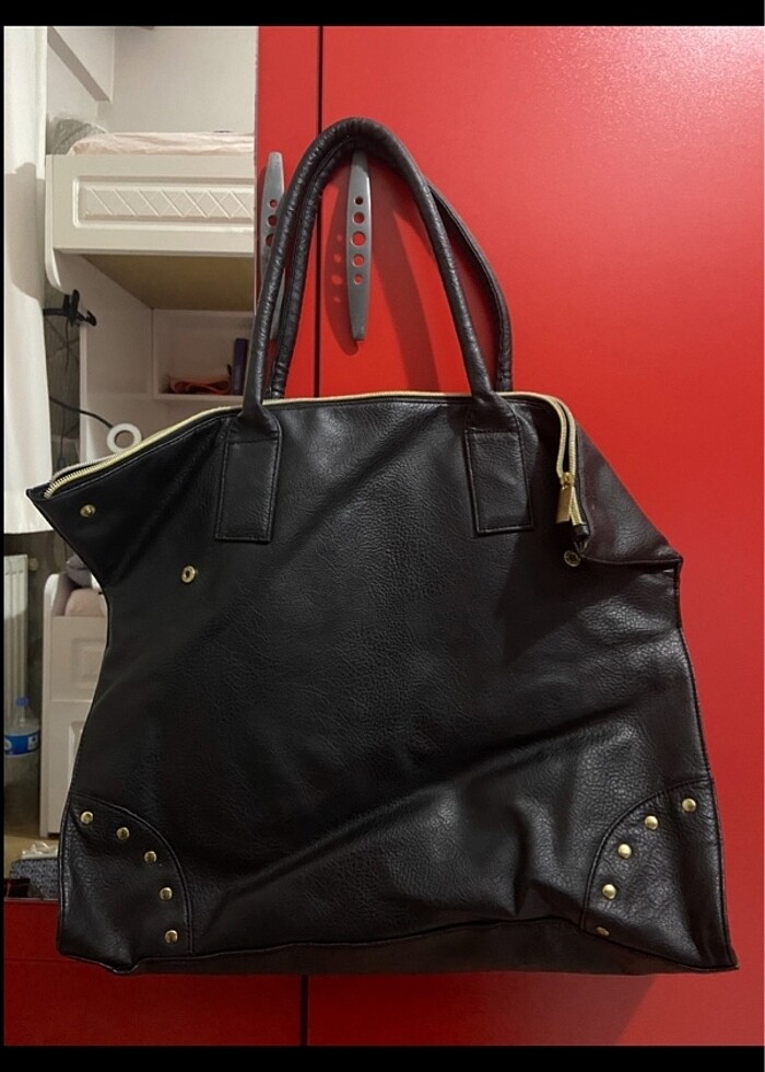 Siyah çanta - Görsel 4