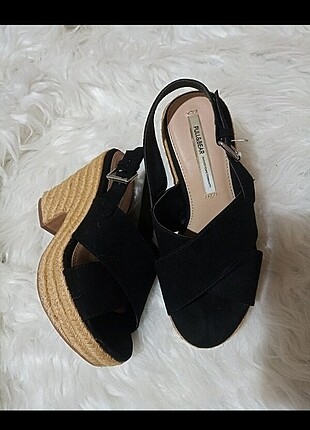 Pull and Bear Hasır Sandalet