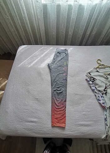 Spor tayt kız çocuk 