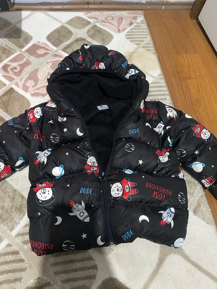 Desenli Siyah Erkek Bebek Montu - Görsel 3