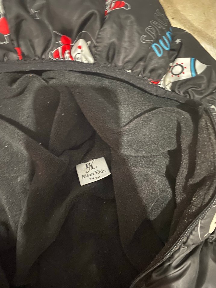 Desenli Siyah Erkek Bebek Montu - Görsel 2