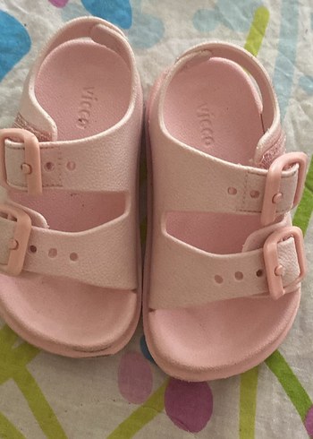 Vicco Kız Çocuk Pembe Tokalı Terlik