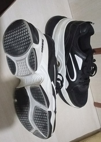 Siyah Bağcıklı Kadın Spor Ayakkabı - Görsel 2