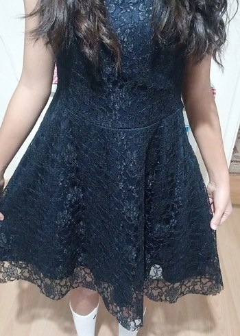 Siyah Dantel Detaylı Midi Gotik Abiye Elbise - Görsel 3