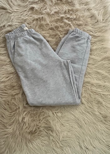 Pull and Bear Pull&Bear markaGri Rahat Kesim Kadın Eşofman Altı
