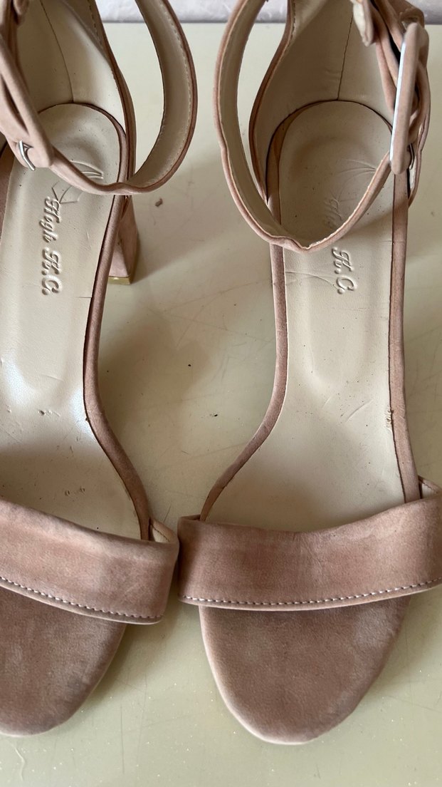 Pudra rengi Süet Kadın Topuklu Sandalet - Görsel 2