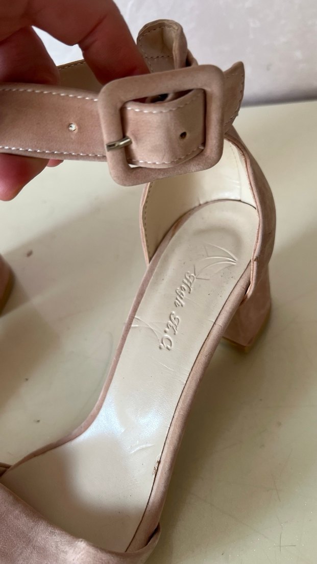 Pudra rengi Süet Kadın Topuklu Sandalet - Görsel 3