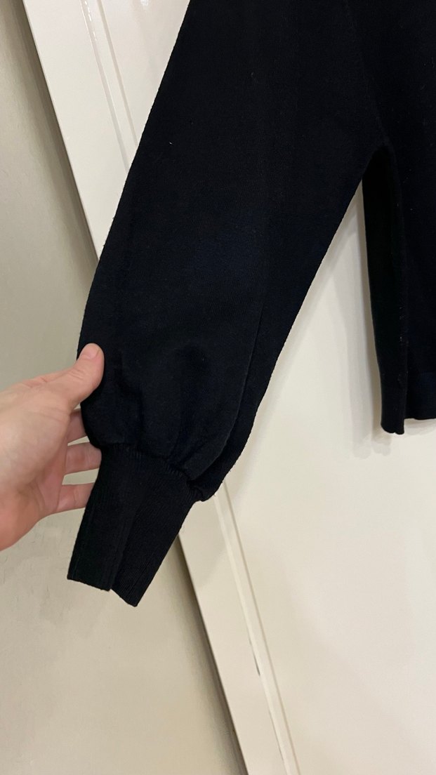 Stradivarius marka Siyah Kadın Oversize Uzun Kollu Kazak - Görsel 3