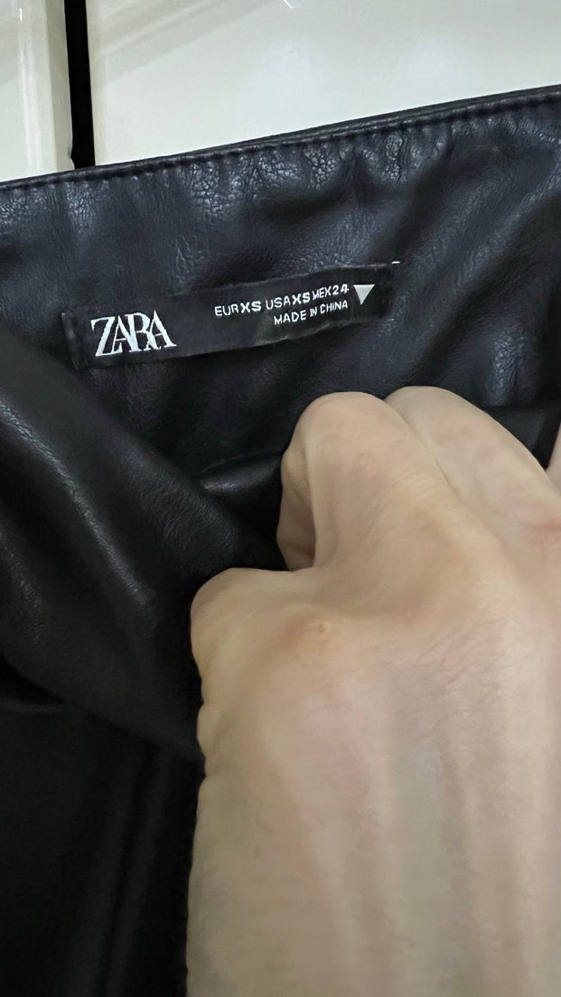 Zara marka deri kumaş tulum - Görsel 4