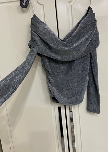 Mango marka Gri Uzun Kollu Drapeli Kadın Bluz - Görsel 6