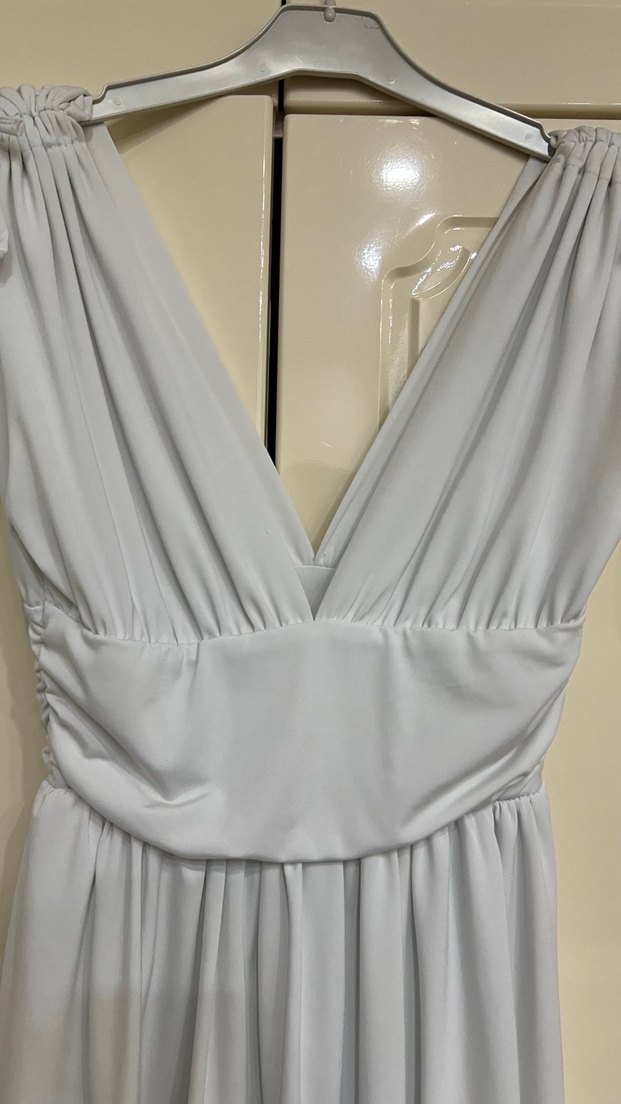 V Yaka Beyaz Mini Drapeli Elbise - Görsel 4