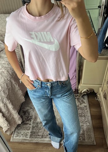 Nike Orijinal Nike Pembe Crop Tisort