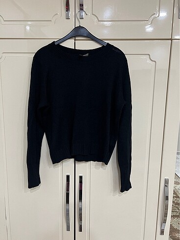H&M marka kazak