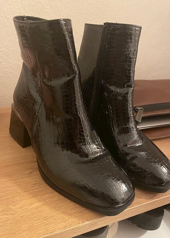 ugg 36