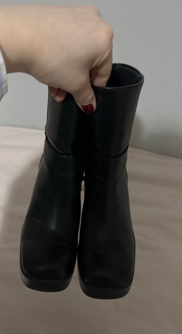 Siyah Deri Gotik Platform Topuklu Kadın Bot - Görsel 2