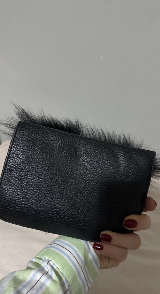 Siyah Kürklü Gotik Deri El Çantası - Görsel 2