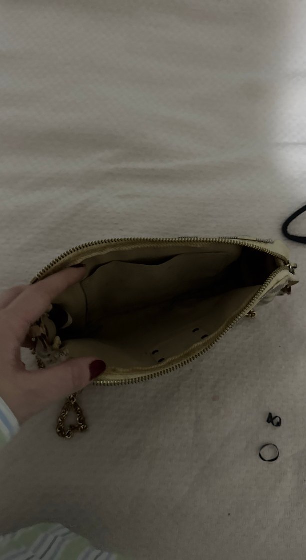 Beyaz Deri Kareli Kadın Çanta - Görsel 3