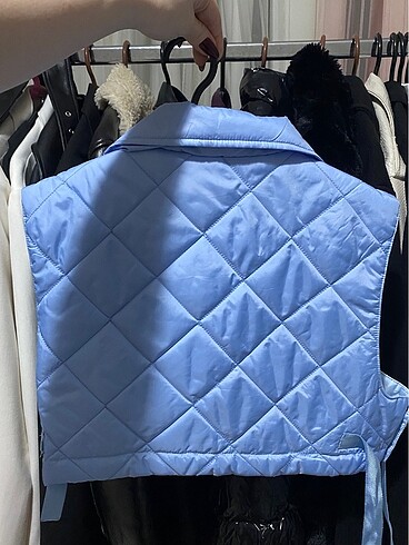 Zara Bebek mavisi crop yelek