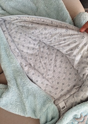 9 Ay Beden gri Renk Peluş Kapüşonlu Bebek Tulumu