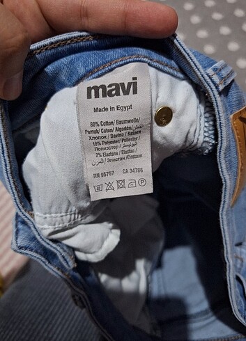 Mavi kısa pantolon 