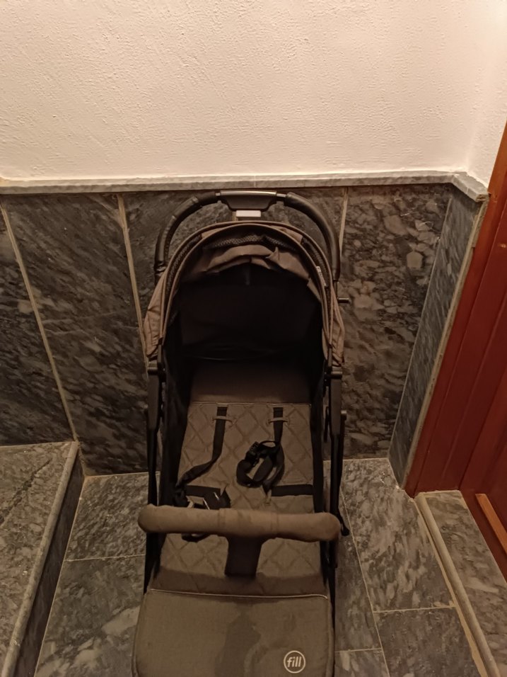 Gri Bebek Arabası - Görsel 2