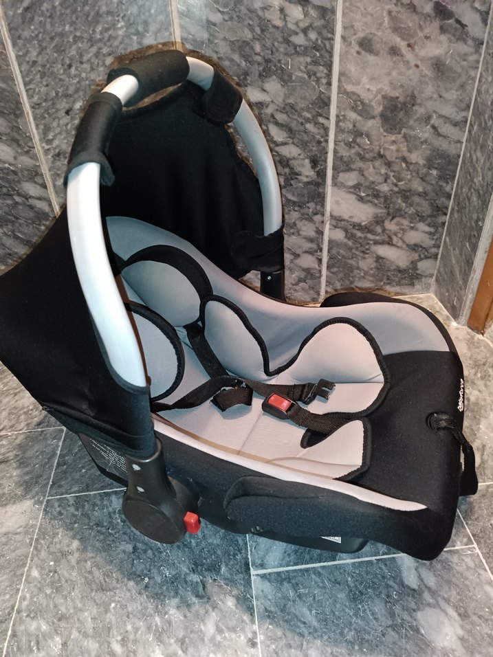 Gri Bebek Oto Koltuğu - Görsel 3