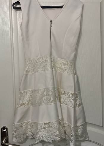 Dantel Detaylı Beyaz Mini elbise - Görsel 4