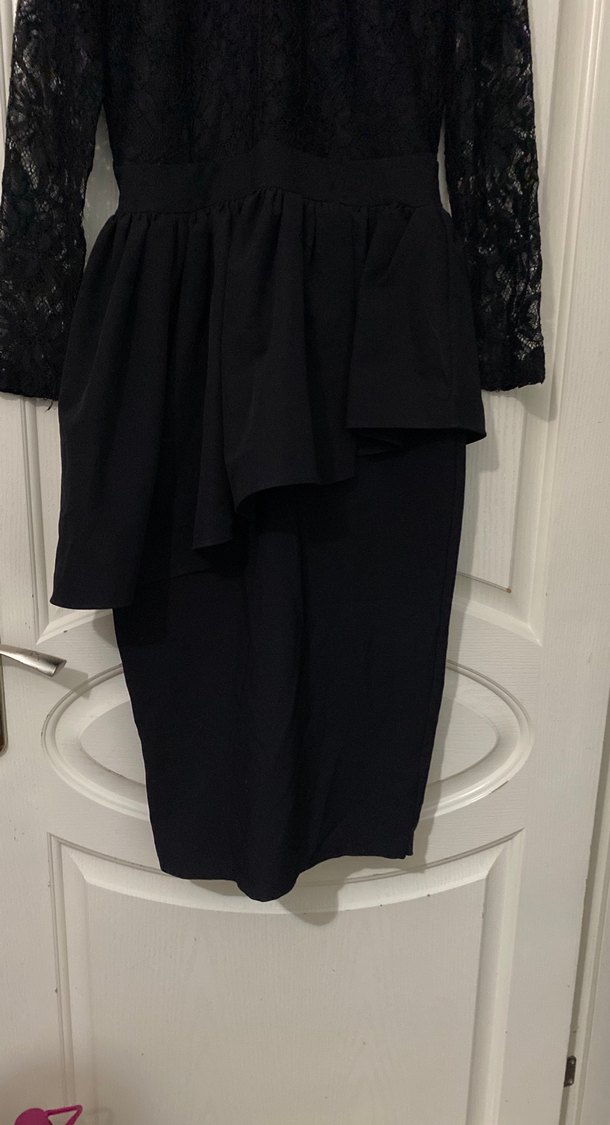 Dantel Detaylı Siyah Uzun Kollu Gotik Elbise - Görsel 3