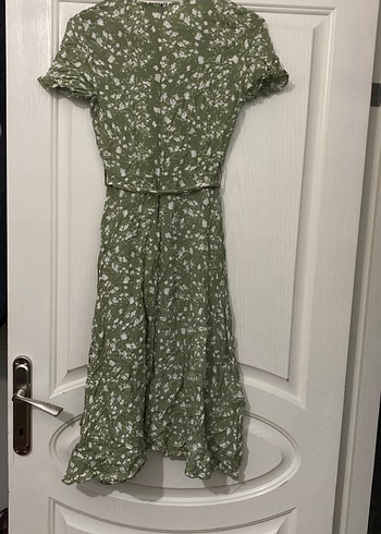 Yeşil V Yaka Kemerli Uzun Elbise - Görsel 5