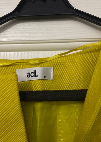 Sarı Mini Kadın Ceket Düğmeli takım - Görsel 3