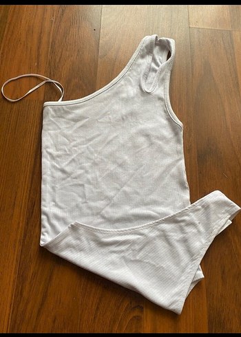 xl Beden Beyaz Tek Omuzlu Minimalist Alttan Çıtçıtlı Mayo Bluz