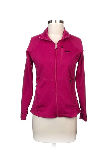Nike Spor Dış Giyim %70 İndirimli.